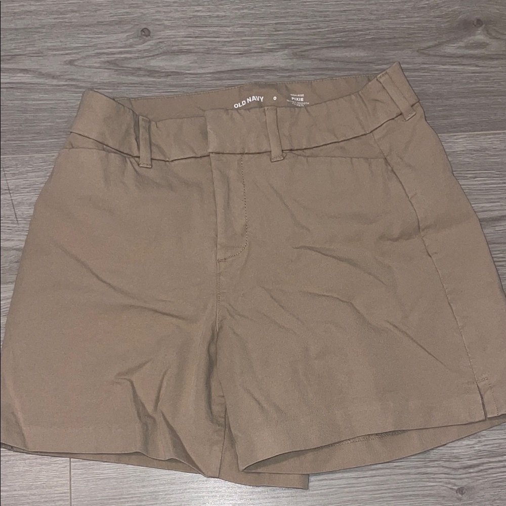 Old Navy Women's Brown Cargo Shorts